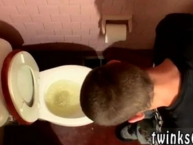 裸体健壮亚洲俊美同志男同电影《一室春光》 indonesia hot careless porn