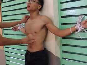 亚洲男孩被捅肚子 chinese gay porn hunk