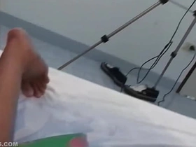 亚裔Nat和Poi边尿边无套狂干 indonesian gay porn massage