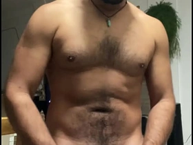 练完肌肉，最好的放松就是独自射爆 / 大屌哥 asian gay intercourse videos xmaster