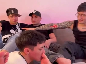 巴西佬与阿根廷人的淫乱趴 - FREE asian gay sex game videos