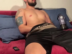 试玩新玩具结果玩过头了... asian gay porn pov