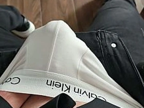 单身同志老爹PhantomGentX把软屌撸硬后疯狂手淫 gay porn hot abode