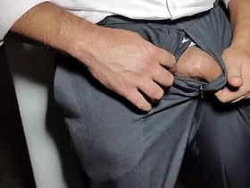 YURI GACHO - 发情的老板当众打飞机射精 - 帅哥在大家面前撸大鸡巴狂射 asian gay mating movie videos