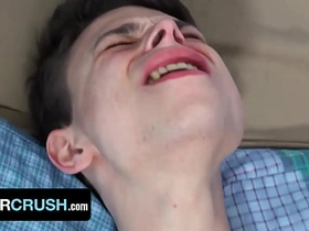 瘦弱少年奥斯汀·桑德斯被继兄无套内射 - BrotherCrush korean gay onlyfans porn