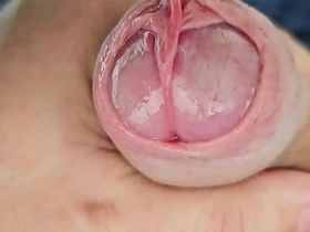 边缘控制时流了一堆先走液 老子鸡巴独一无二 asian gay porn hardcore