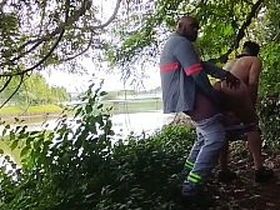 工人在草丛里狂干老外墨西哥佬 free gay porn japan
