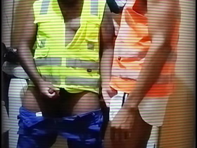 用假阳具玩工人的屁眼 macho under wear gay carnal knowledge videos asian