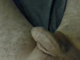 睡不着还不如自摸 chinese gay irritant porn pic