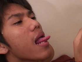 亚洲嫩男无套双人吹箫后撒尿 hot thai gay porn