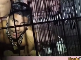性感拉丁小鲜肉阿波罗被羞辱粗暴群操无套内射 asian gay old man sex videos