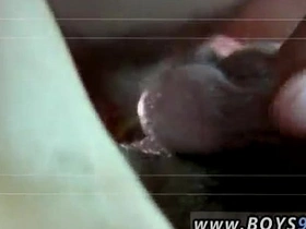 亚洲emo肛交猛干与免费酷男孩同性恋性爱视频初体验 gay thailand porn