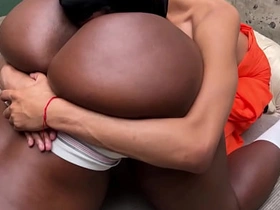 黑爹被锁起来狂操 第二部 painful gay chinese porn
