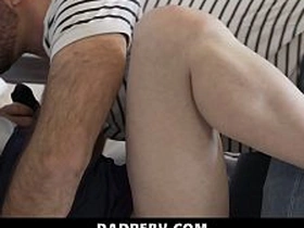 Teddy承认他爱闻Tanner的内裤 - 老爸变态 rio japan gay porn