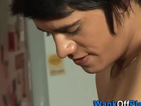 素人亚洲屁股性交 vietnam hunk gay porn