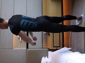 亚洲肌肉猛男脱光光 porn gay chinese cock