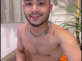 亚洲小伙儿不老实 gay porn chinese off colour