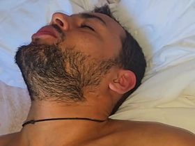 用晨勃大鸡巴唤醒你床上的雄兽 universe chinese gay porn
