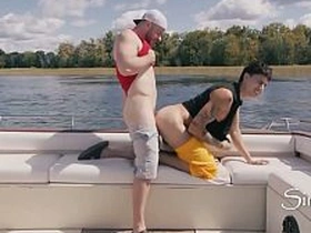好友变炮友的游艇秘啪 gay cruising porn chinese