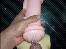 Kissy和Dolly三明治：从嘴巴干到逼！高潮乳交收尾。 japanese hospital gay porn