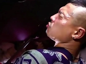 亚裔多人颜射 chinese elated tubes porn