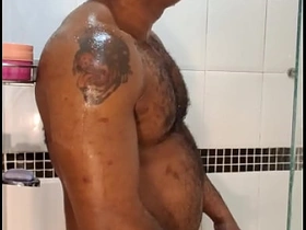 大雕猛男洗硬屌 japan gay uncensored porn