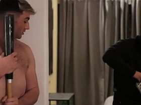 Ragtag - Michael Boston的男人不肯操他 于是Nate Grimes用大屌填满他两个洞 extreme japanese gay porn