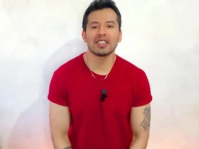 牧场大叔用大鸡巴灌满小牛仔的屁眼 牧场嘉年华性爱实录 jubilant porn chinese jail