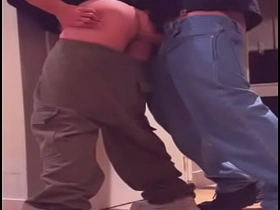 学生们在教室里偷偷操逼 indonesian happy-go-lucky porn massage