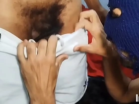 客户约了炮但临阵退缩，我让他全吞了还舔我脚。完整版在Xvideos高级区 japanese well-pleased knead porn videotape